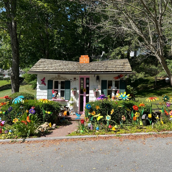 Meet your Posher, Chelsea - Picture 1 of 1